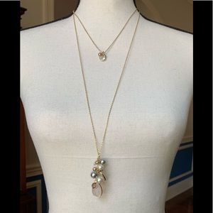 Multifaceted Crystal & Pearlized Necklace.